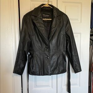 Wilson Leather S black V-neck leather belted coat thinsulate insulated timeless